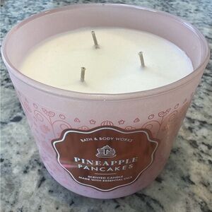 Bath & Body Works: 14.5 Oz 3-Wick Candle: Pineapple Pancakes